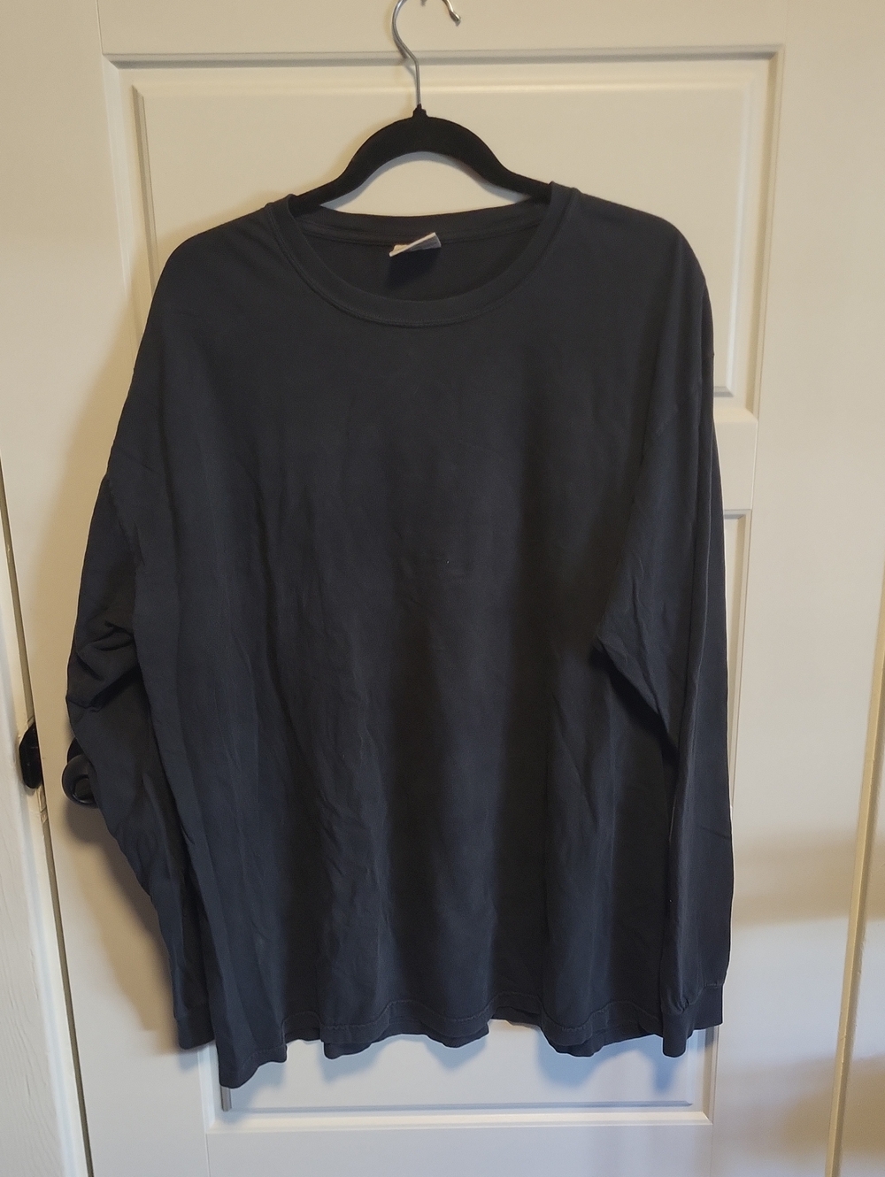 Comfort Colors Men's Long-Sleeve Crew Tee - Black